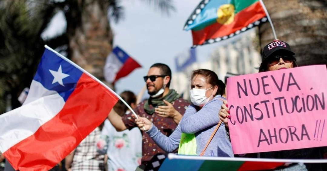 Imagen gente manifestación pacífica